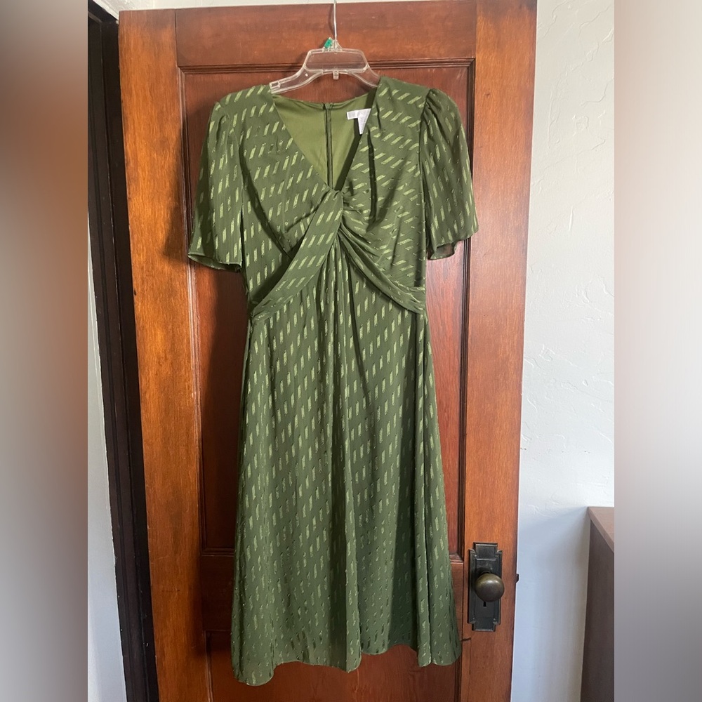 London Times Flowy Green Dress